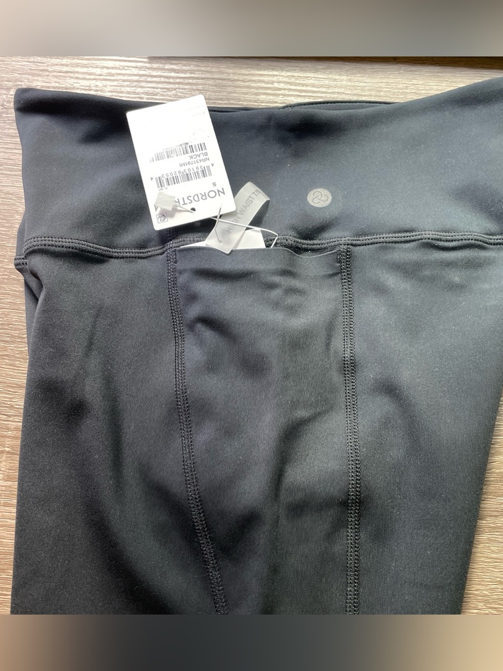 Zella Black Leggings size small - Picture 3 of 6